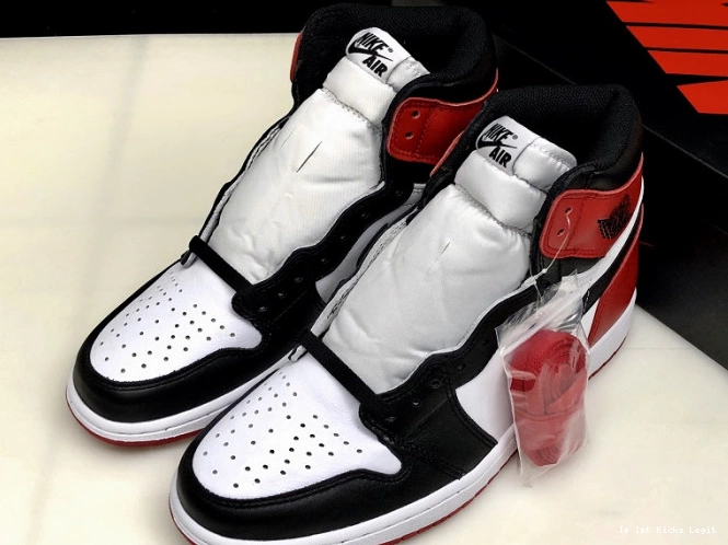 Retro 1 Black Toe 555088-125 Air Jordan 0802
